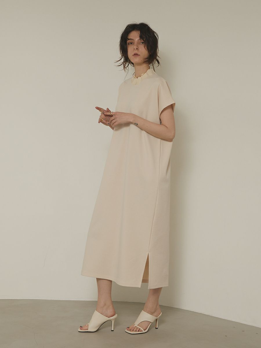 mavenmedicalcenter.com - romile A-LINE PUFF CAPE ONE-PIECE 価格比較