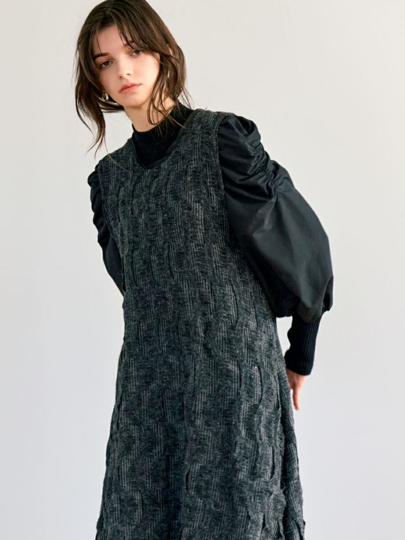 VENUS PUFF TOP（BLACK） | romile